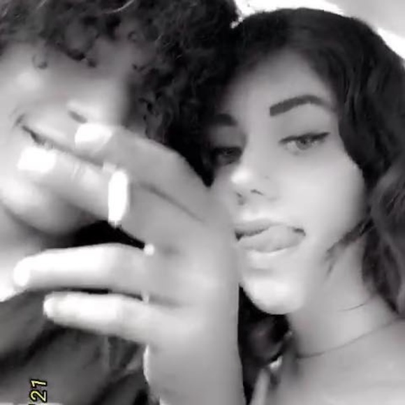 Meet your Posher, Rae - Picture 1 of 1